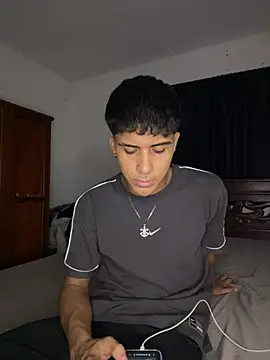 tylerwarron's Webcam Show