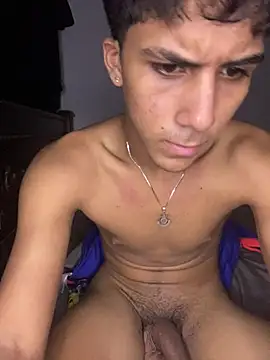 tylerwarron webcam show