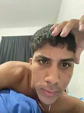 tylerwarron – webcam-show
