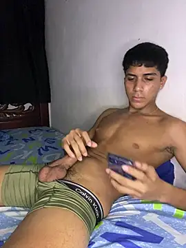 tylerwarron Webcam-Show