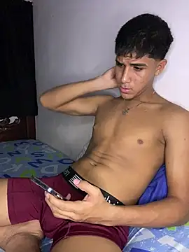 tylerwarron Pertunjukan Webcam