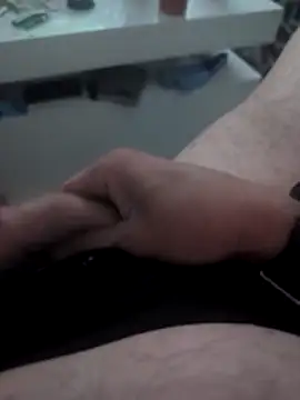 Devinebi Show in webcam