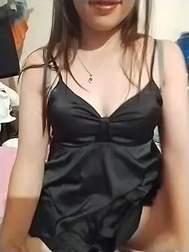 -Brooch- Show in webcam