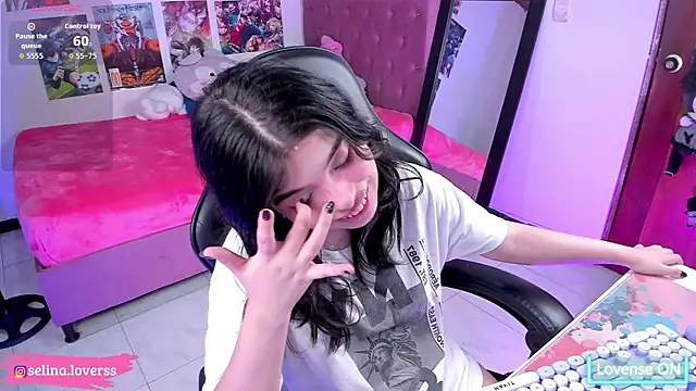 selina_lovers_のライブXXXチャット