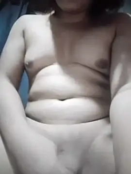Pokazy przed kamerką – ur_babyjamella