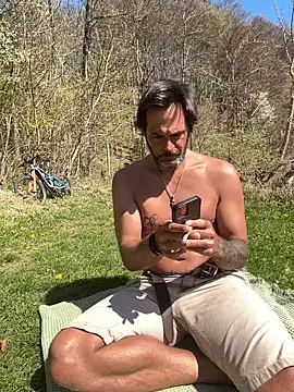 _madbull_ 在線直播表演