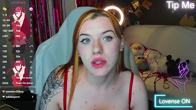 MeganNewCat: онлайн-секс-чат