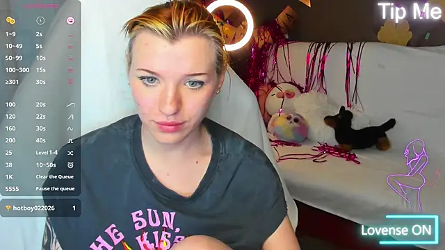 MeganNewCat Webcamshow