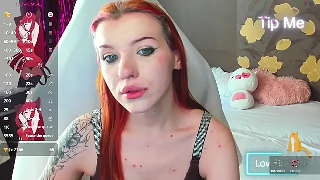 MeganNewCat Adlı Modelin Canlı XXX Sohbeti