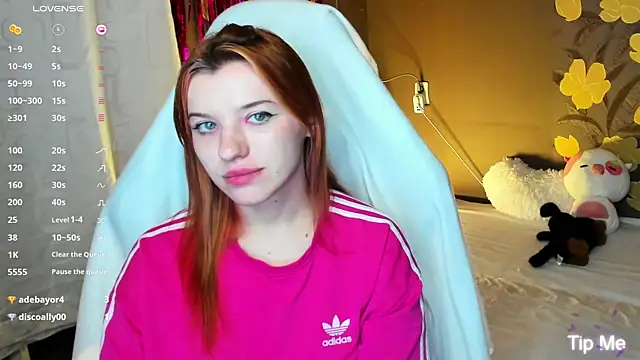 Pokazy przed kamerką – MeganNewCat