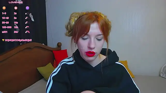 MeganNewCat Adlı Modelin Web Kamerası Şovu