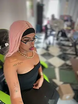 NovaFoxx's Webcam Show