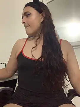 Show de La-Gatiita-trans na webcam