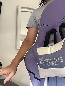 Webkamerová show La-Gatiita-trans