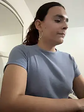 La-Gatiita-trans Webcam Show