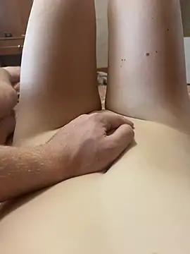 JuicyGamess' Webcam Show