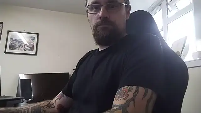Otis_Firefly webcam show
