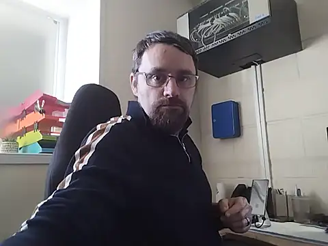 Otis_Firefly webcam show