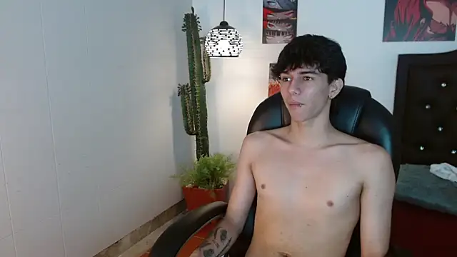 AmethystShadow17 Webcam show
