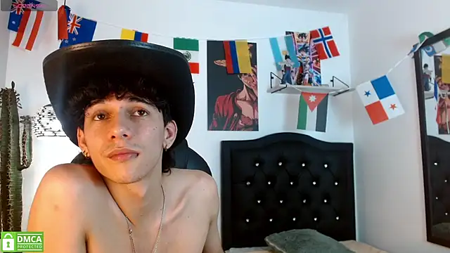 AmethystShadow17n Webbikameraesitys