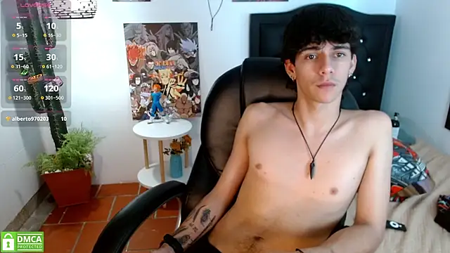AmethystShadow17 Show in webcam