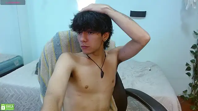 عرض كام AmethystShadow17