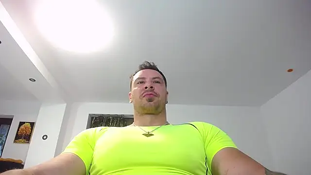 MasterAj69_ Show in webcam
