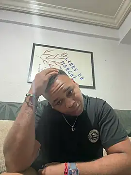 Elsoldado1 Show in webcam