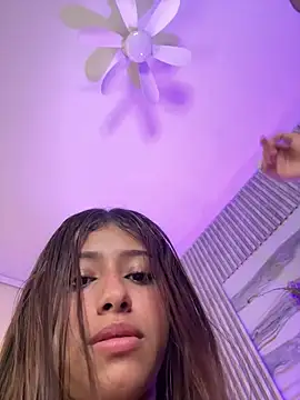 dafne17_ Pertunjukan Webcam