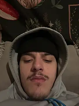 CarmeloA's Webcam Show