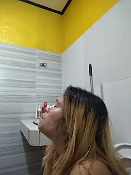Pertunjukan Kamera Web CockBiter83
