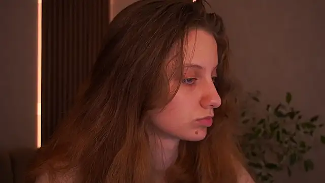 CuteeFoxy Chat XXX live