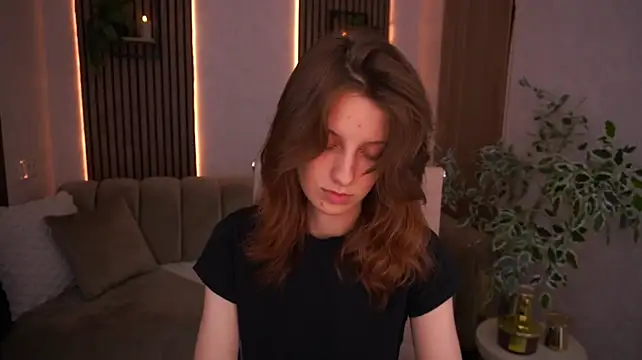 CuteeFoxy Chat XXX in diretta