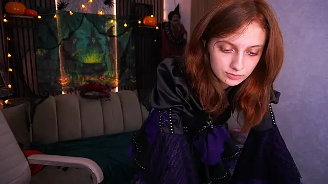 دردشة CuteeFoxy الجنسية المباشرة