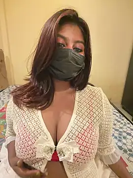 NaughtyZoya Webcam Show