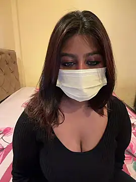 NaughtyZoya ওয়েবক্যাম শো