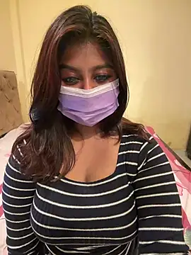 NaughtyZoya Pertunjukan Webcam