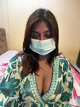 NaughtyZoyaのウェブカメラショー
