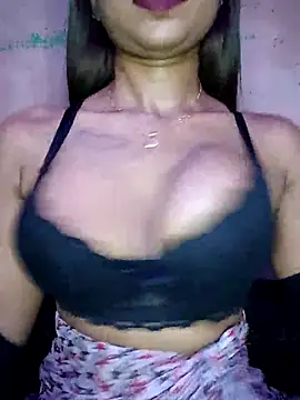 Strip_Hotty242's Live XXX Chat