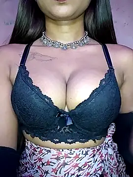XXX chat uživo modela Strip_Hotty242