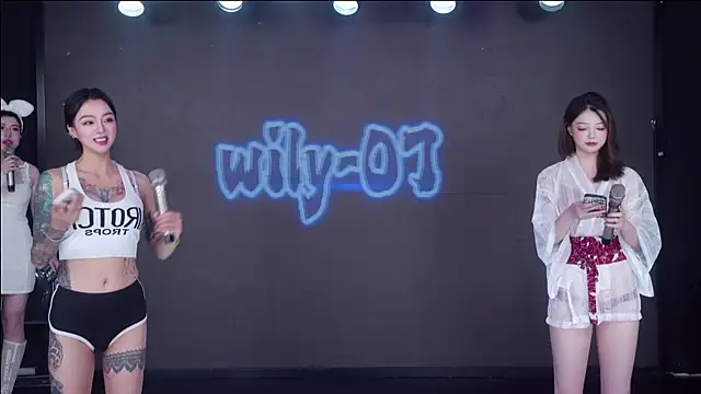 Wily-07 Pertunjukan Webcam