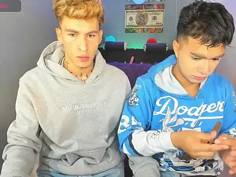 Latin_boysxxxx webcam show