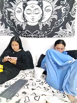 Živá chatovací místnost abby_n_emily