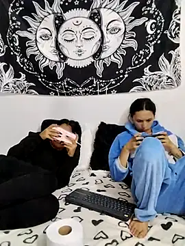 عرض كام abby_n_emily
