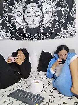Živý XXX chat abby_n_emily
