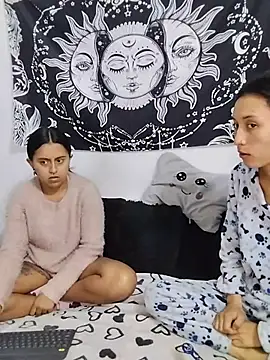 Chat XXX Live abby_n_emily