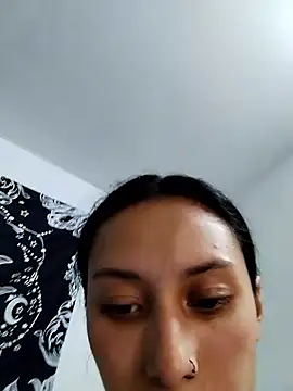 Chat +18 de abby_n_emily ao vivo