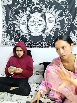 Chat XXX Live abby_n_emily