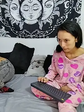 Вебкам-шоу abby_n_emily