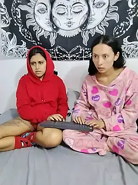 abby_n_emily Webcam Show
